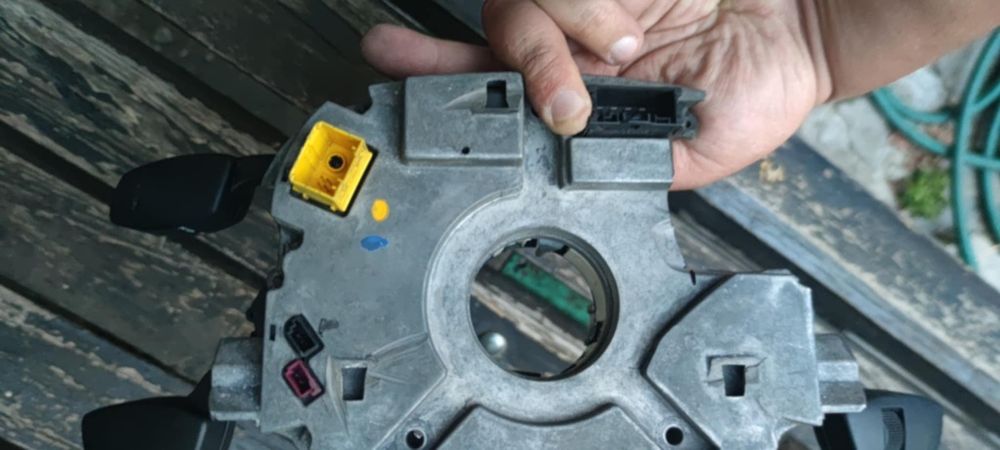 Лентов кабел/ сзл БМВ Е60/ Е61, 2004г. (SZL/ Лентов кабел BMW e60 acti