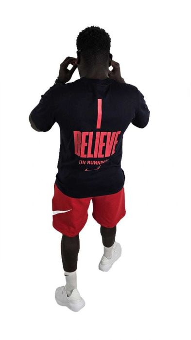 Nike Men's Running T-Shirt.