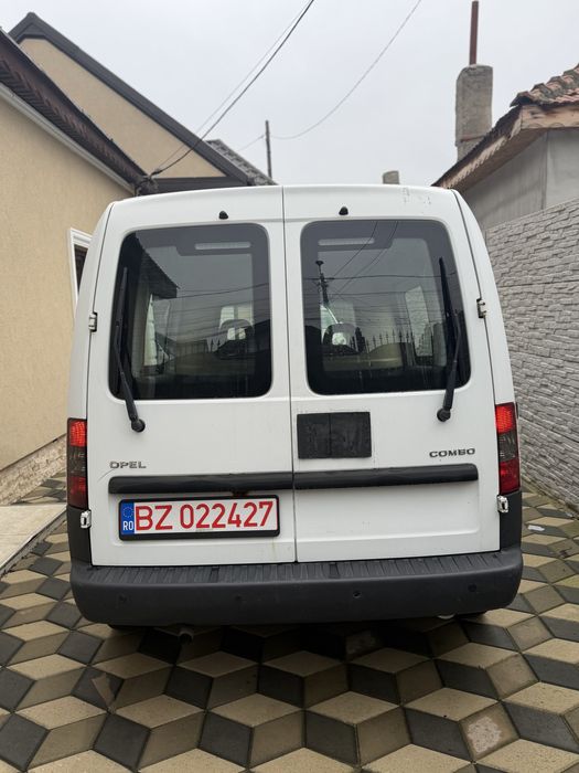 Opel combo de vanzare