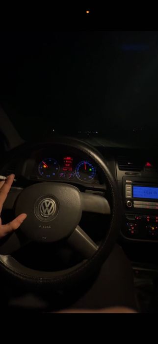 VOLKSWAGEN Golf 2004 — imagine 4