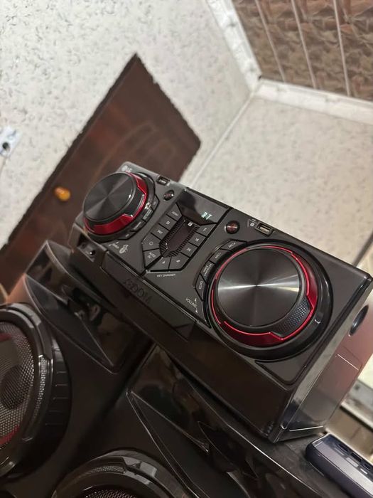 LG BOOMX ovoz bomba narxi kelishamz