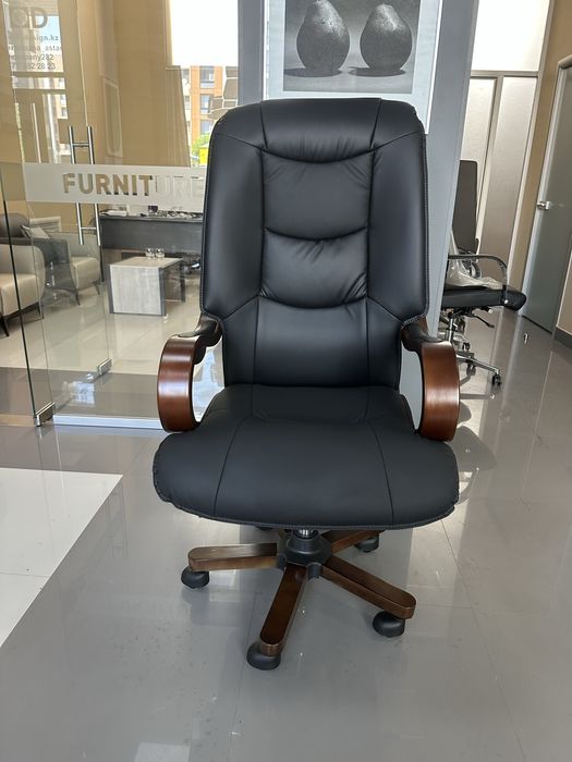 Кресло Руководителя ( Марк) KT-088LS