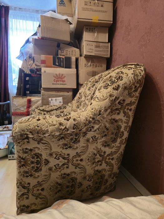 Продам кресло для гостиной