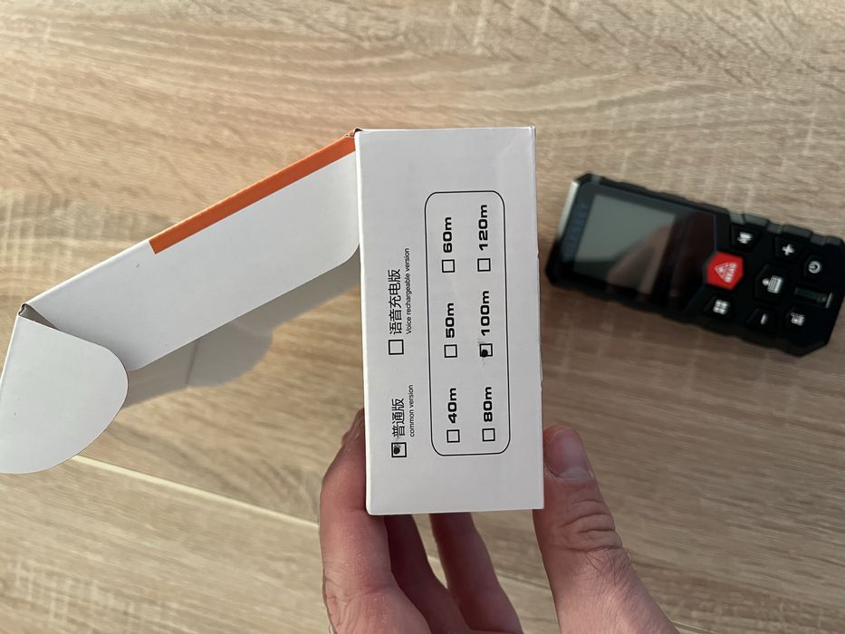 Лазерна ролетка - чисто нова