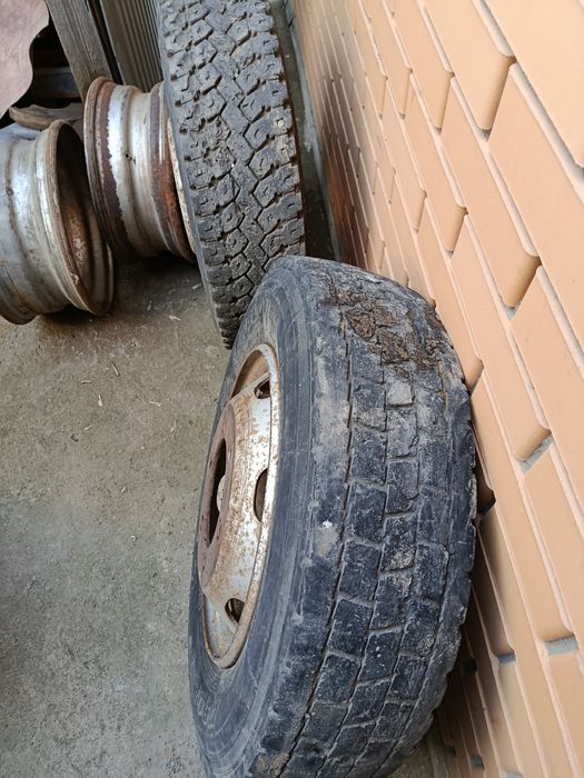 Продам  колесо сборе б//у