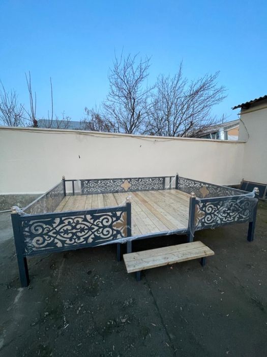 Саки, Сәкі, Тапчан, Топчан