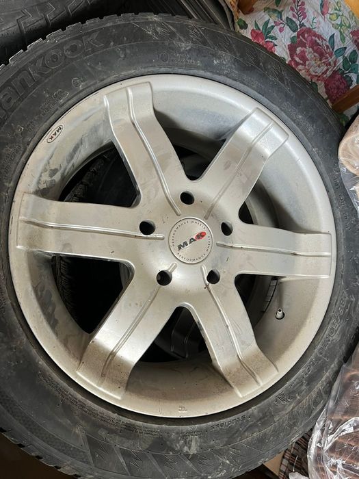 Продам диски вместе с шинамы срочна