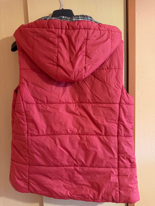 Дамски спортен елек