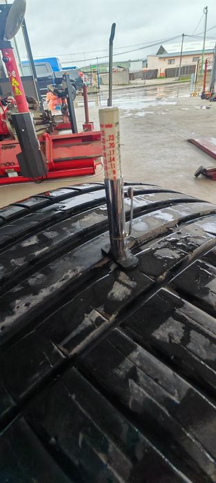 Michelin Pilot   285 45 R22