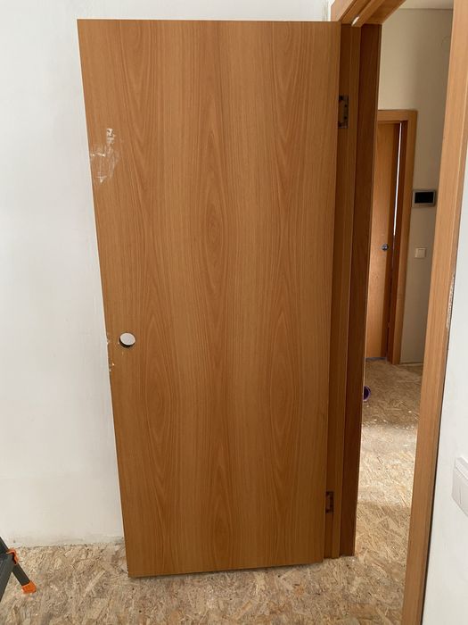 Межконатные двери