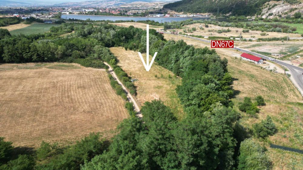 Vand teren intravilan