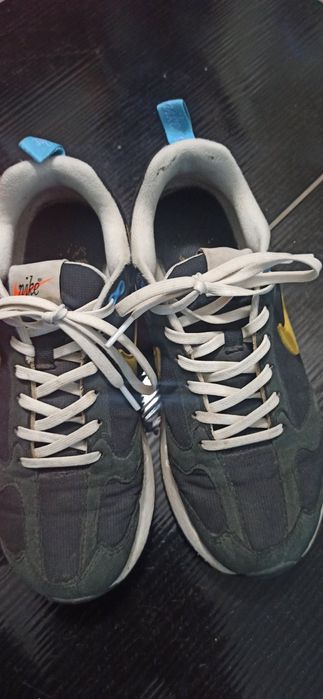 Маратонки Nike 38,5 размер