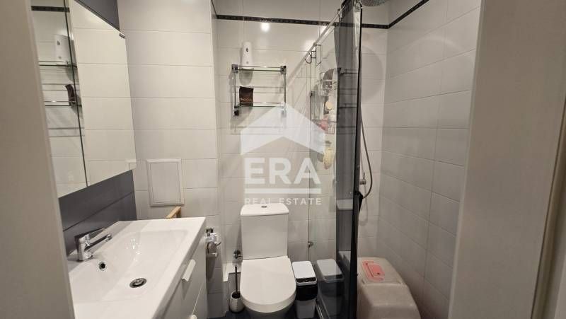 Ера Тера предлага за продажба просторен южен двустаен апартамент в гр