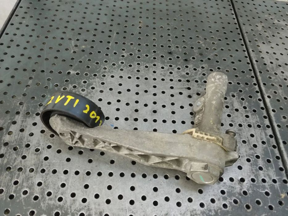 rola intinzator curea 1.2 vti 8f02 peugeot 208  v757101580