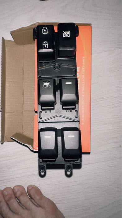 Блок модуль кнопок для стеклоподьемника