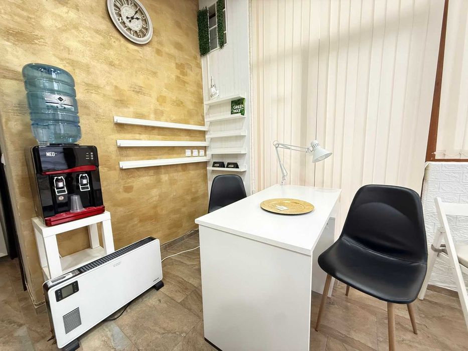 Дава се под наем  в Бургас, Меден рудник - зона А -  кв.м за 498.27 € - Снимка #1
