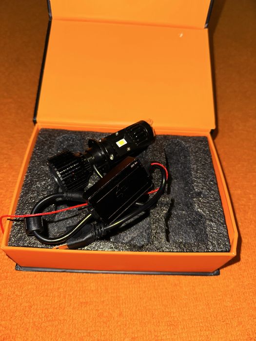 Becuri led auto H7 cu lupa