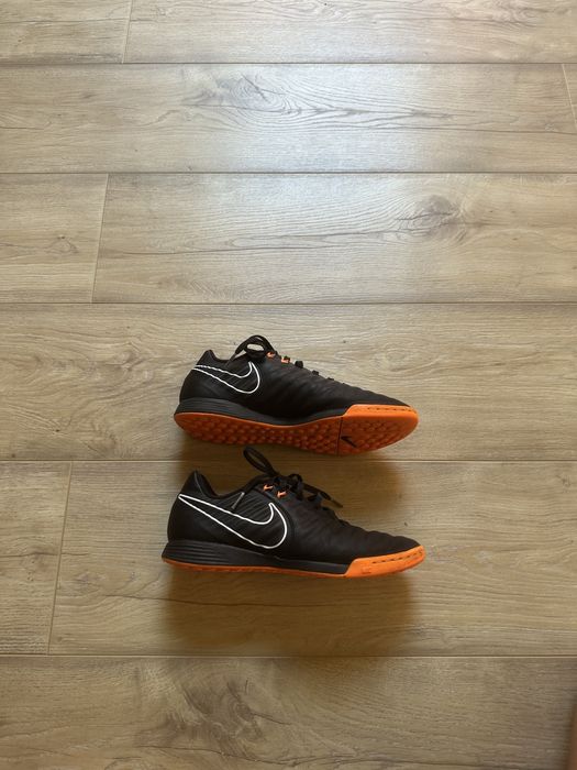 Ghete fotbal nike tiempo