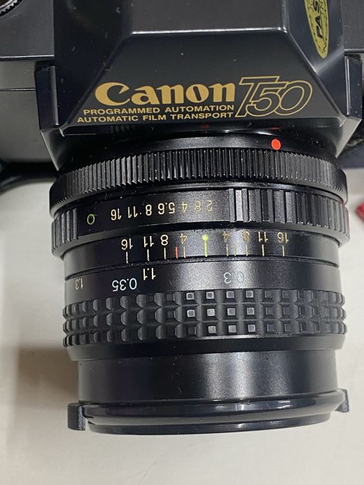Aparat foto analog Canon T 50- obiectiv Tokina RMC 28 mm