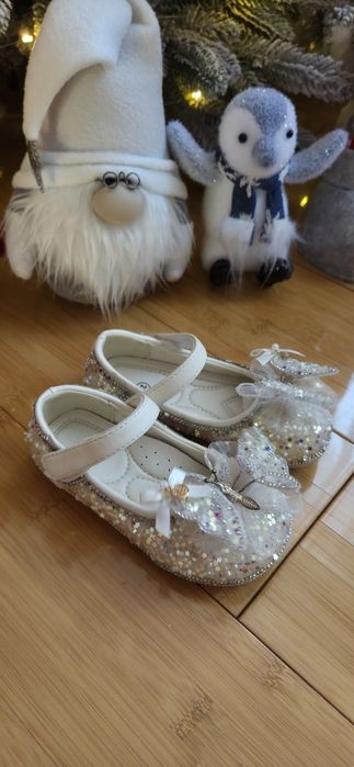 Туфли для девочки