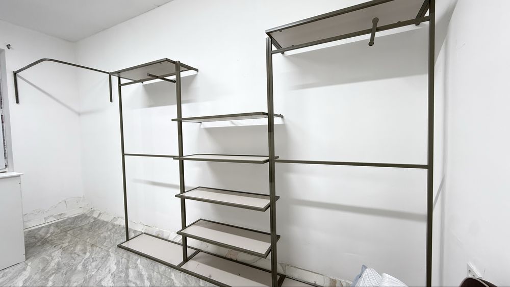 Витражи стелажи для магазин