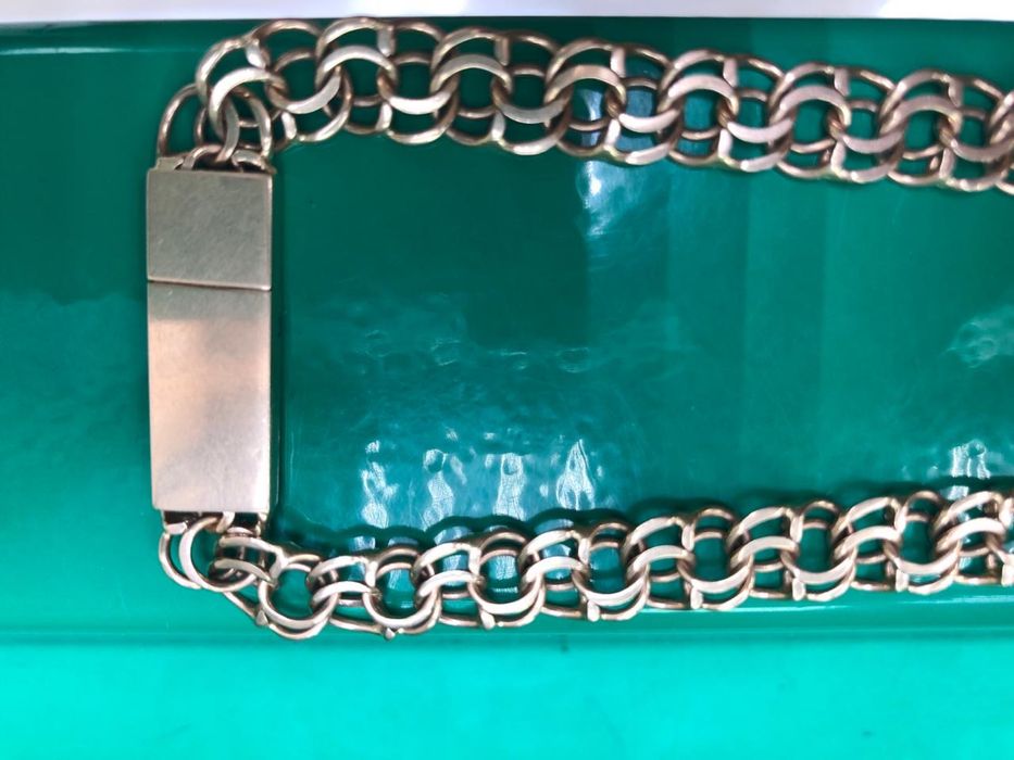 Продам золотую цепь бисмарк