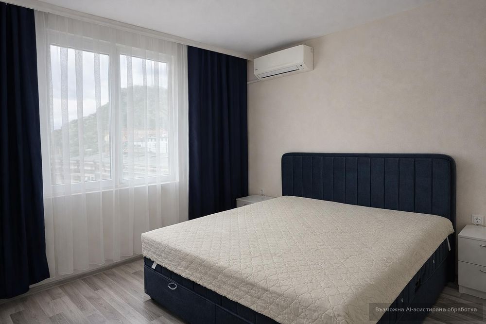 Тристаен апартамент под наем в Център