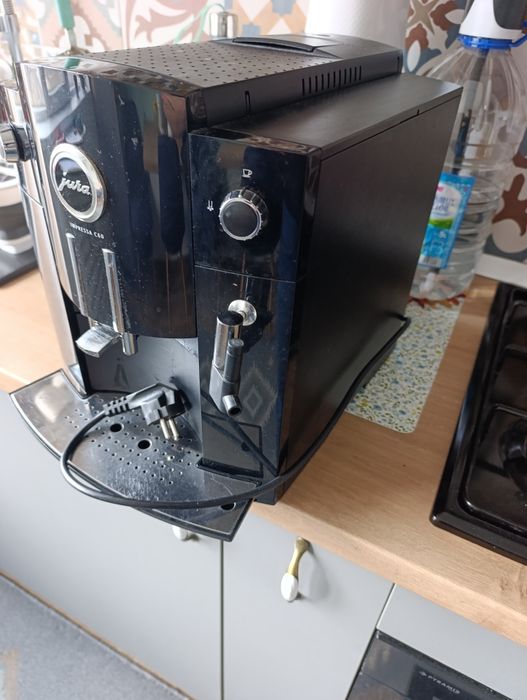 Esspressor Automat Profesional Jura Impresia c60
