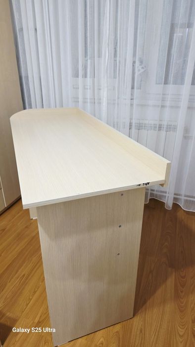 Birou din PAL – stare foarte buna