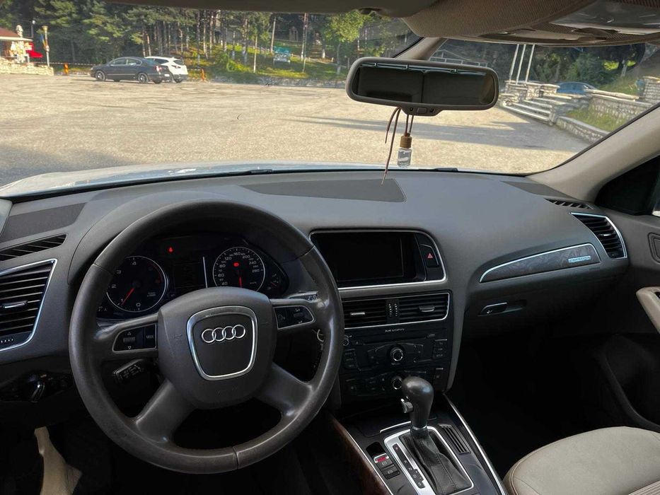 AUDI Q5 2011 — imagine 2