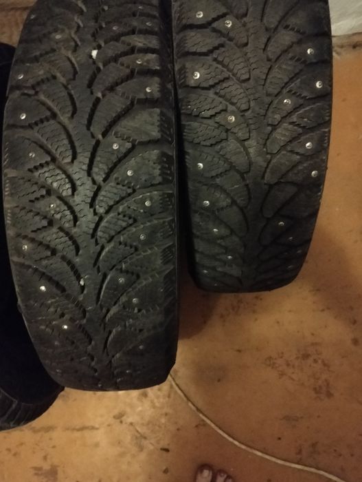 Продам зимние шины R13