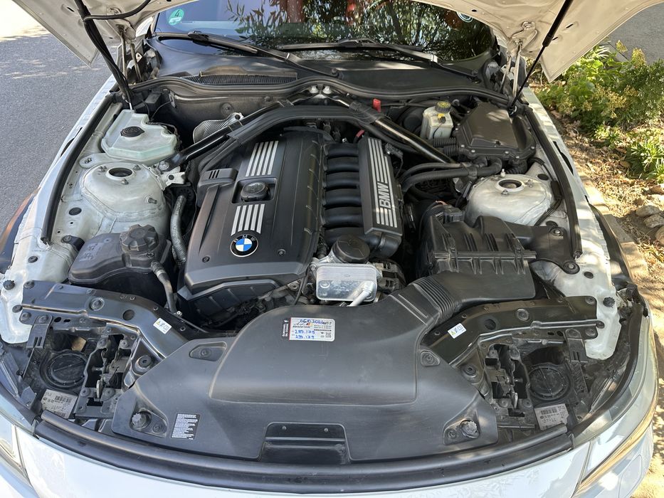 BMW Z4  sDRIVE 23i, 2497 cm, 204 cp, an 2011- de vanzare.