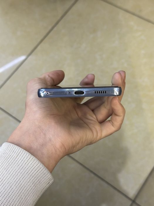 samsung A53hokati idyal 160$