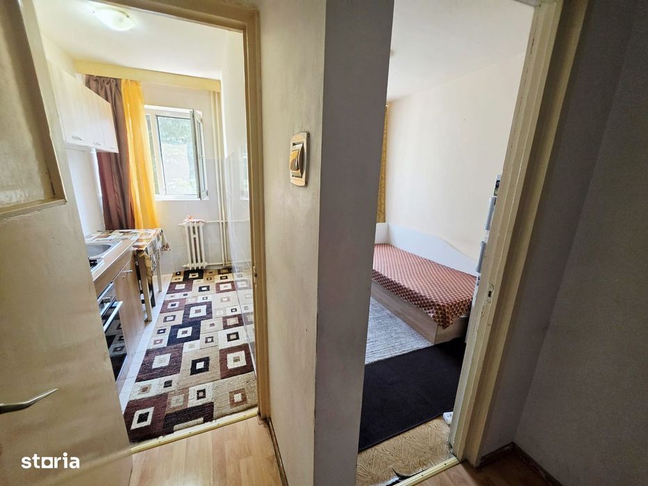 Apartament 3 camere, etaj 3, Malu Rosu – Str. Risnovenilor