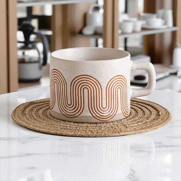 Керамична чаша с геометричен мотив – 250 мл