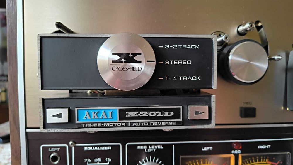 Magnetofon Akai X 201D Autorevers.