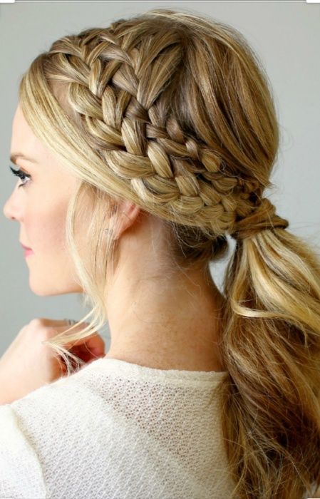 Парикмахерские услуги с выездом на дом.