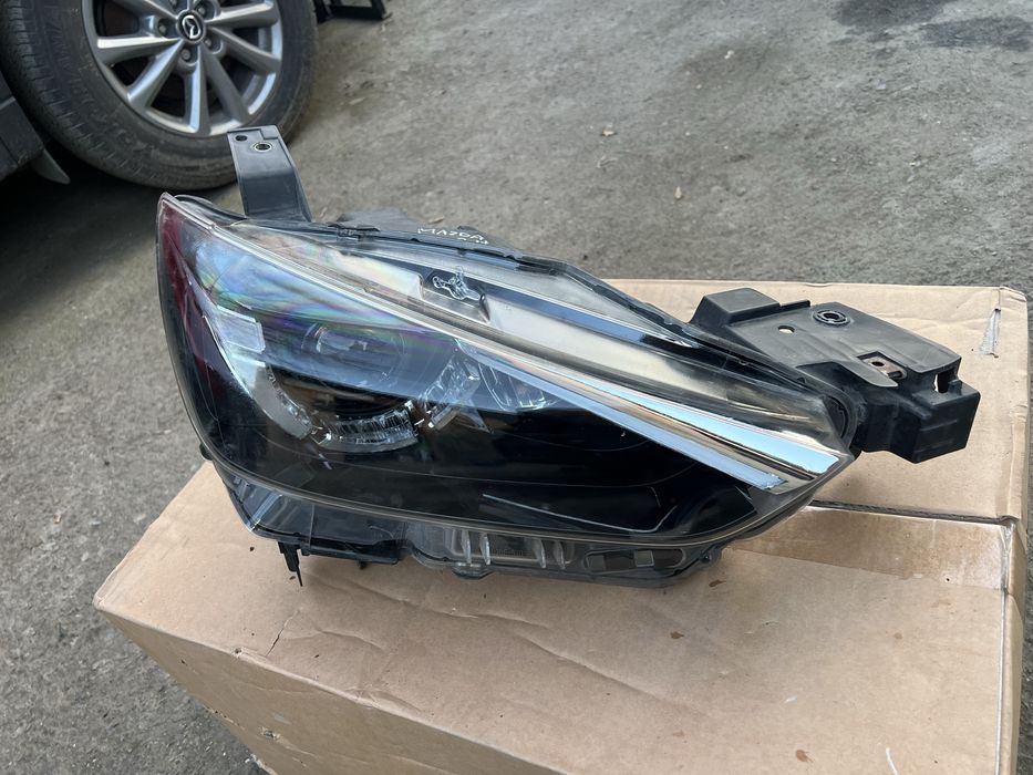 Десен led фар Mazda Cx-3 / Мазда ЦХ-3 ЦХ3