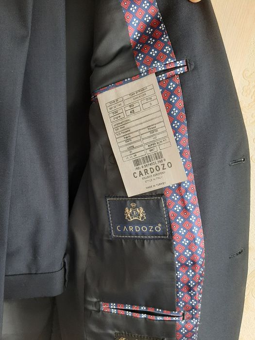 Продам мужской костюм