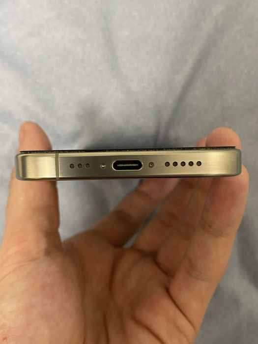 Айфон 16 про   .