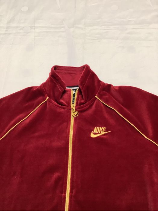 Nike sportswear fete S