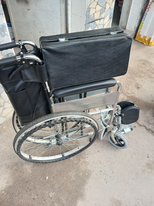 Инвалидная коляска