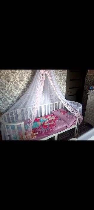 Детская кроватка 5*1