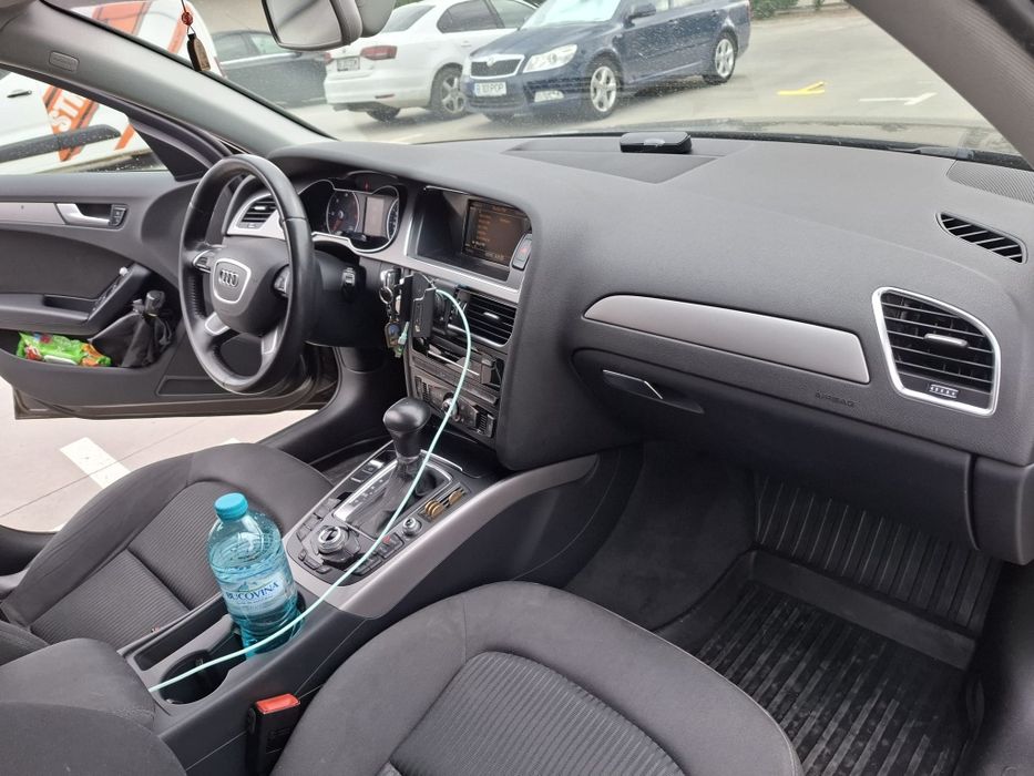 Vând AUDI A4 Avant