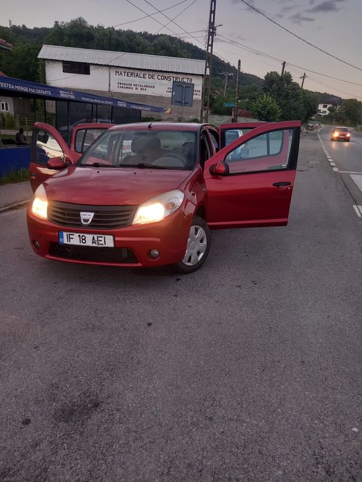 Dacia Sandero an fabricatie 2010 1.4 MPI benzina