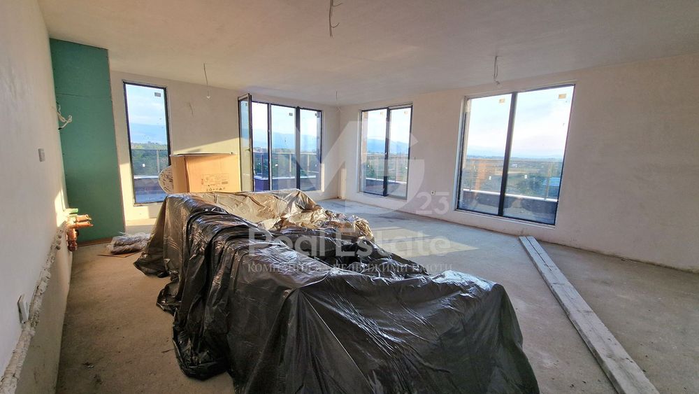 Просторен тристаен с панорамна гледка към Родопите до Марица Гардънс!