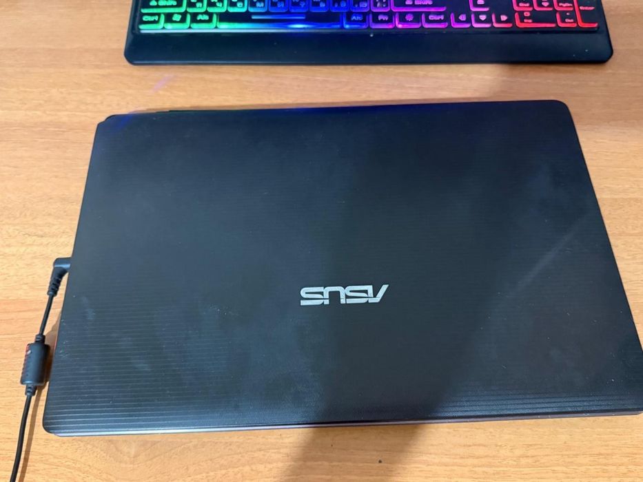 Продам ноутбук asus