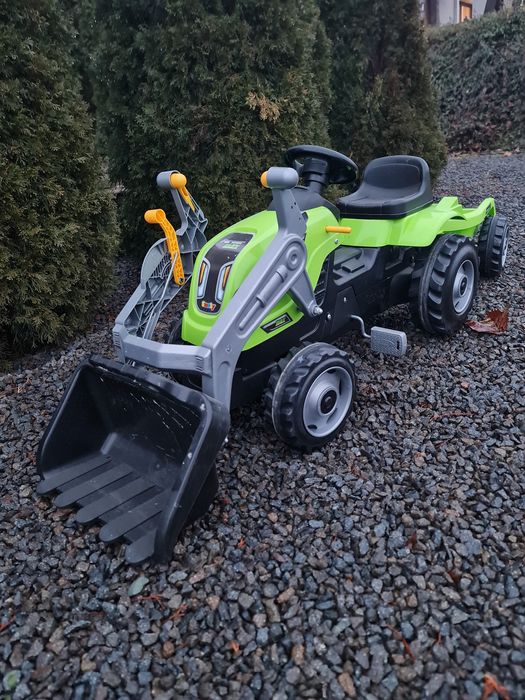 Tractor cu pedale + cupă și remorcă smoby