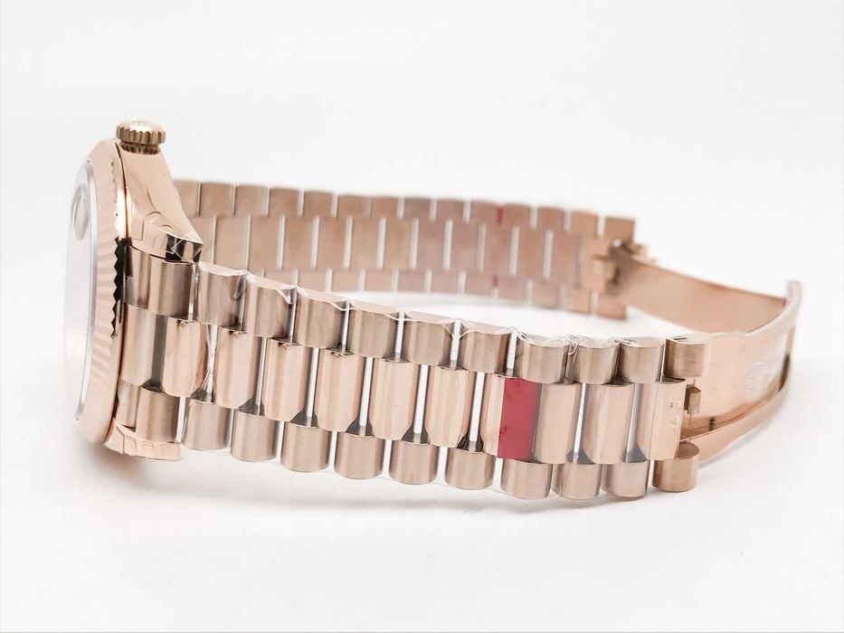 Rolex Day-Date 40mm Rose Gold President – зелен циферблат Roman – реални снимки – поръчка