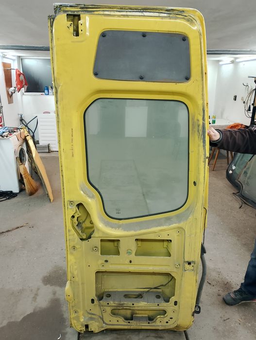 Задна лява врата Спринтер/Крафтер